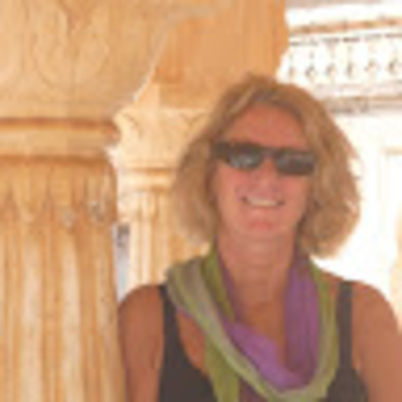 Meet your Posher, T - Picture 1 of 1